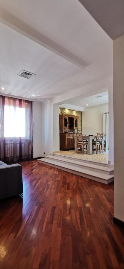 Attico Degli Eroi Appartement